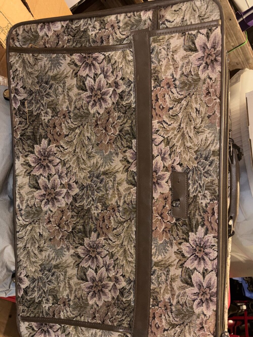 Vintage Jordache Floral Tapestry Rolling Garment Bag Suitcase Luggage